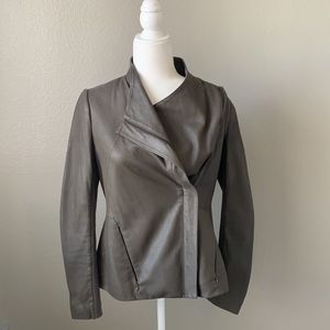 Tahari leather jacket Sz Small